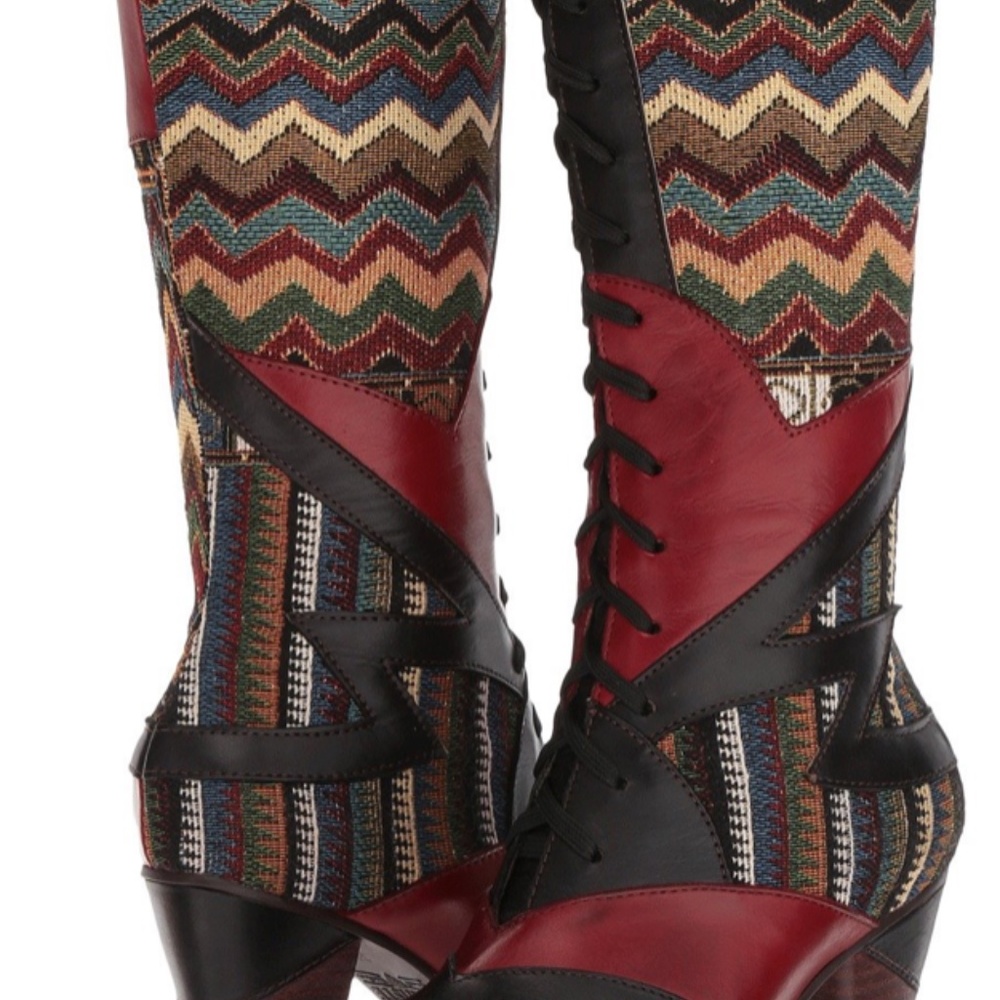 L'Artiste Malag Boot, Hard to Find!